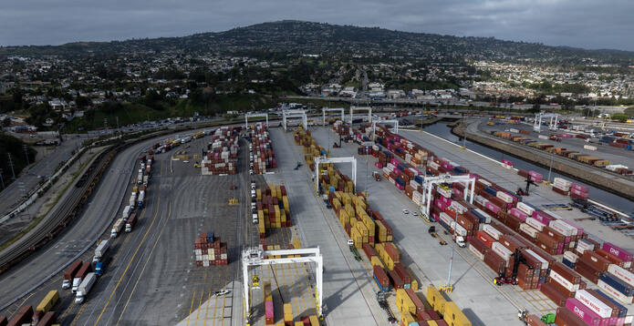shipping containers 