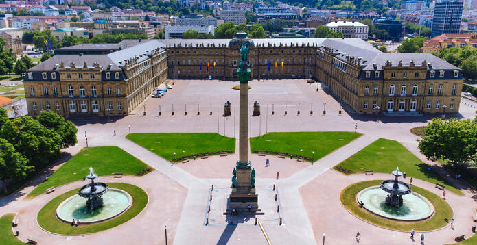Stuttgart schlossplatz and city park