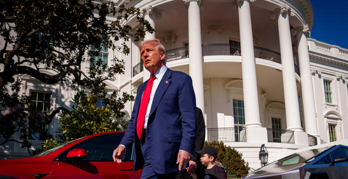 Trump outside the White House_Digital - Website - Standard ImageCard