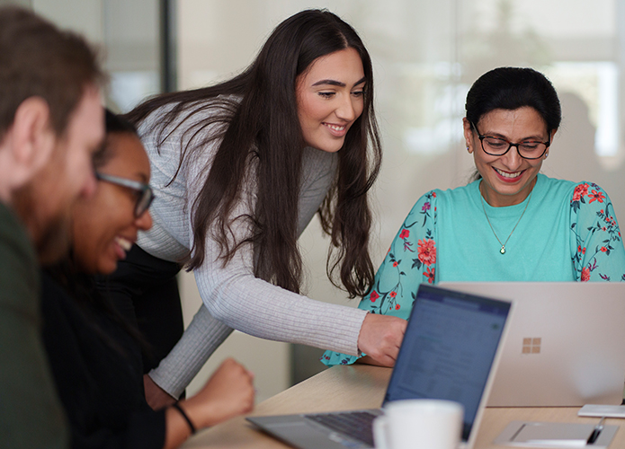 1179007Career site visualsCareer site visualsDI695 x 500px