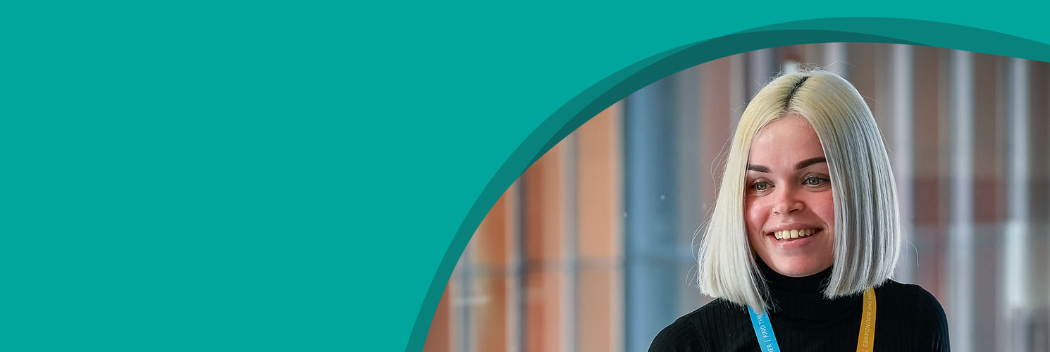 1292701 - Level 3 Header - 1490x500px_Europe - Solictor Apprenticeships _6174299