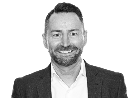 Simon Colvinter Government & Public Sector