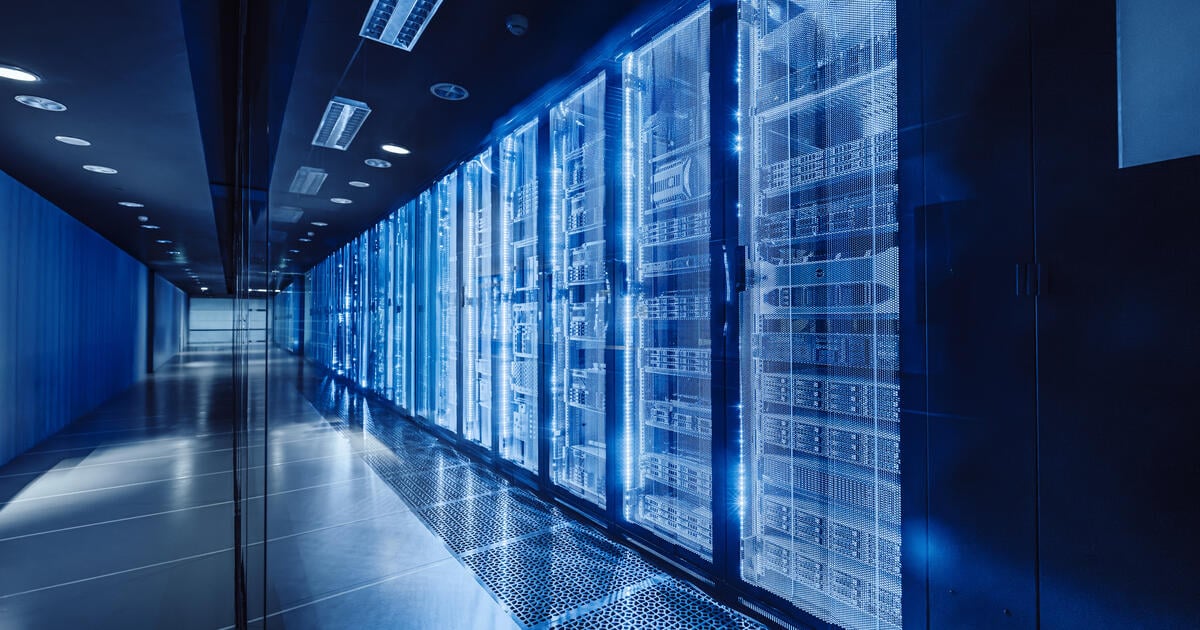 Data centre server racks