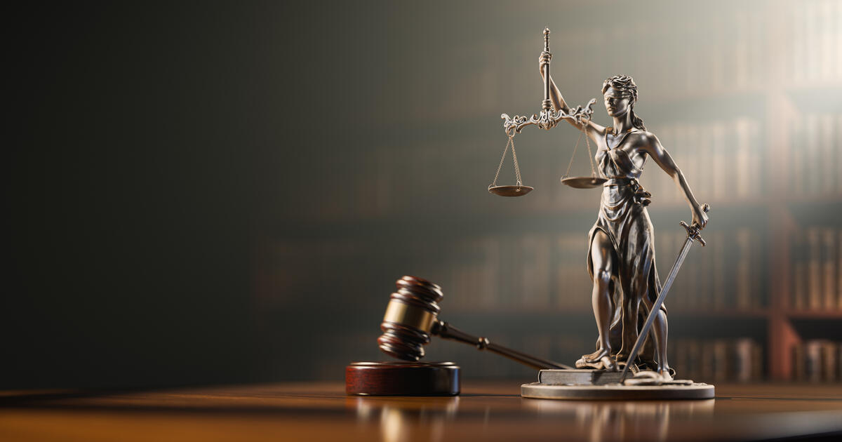 Themis goddess of justice and gavel_Digital - SEOSocialEditorial image
