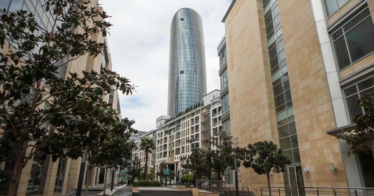 Modern city street in Amman Jordan_Digital - SEOSocialEditorial image