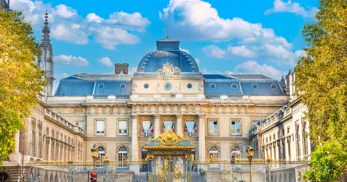 Palais de Justice building in Paris