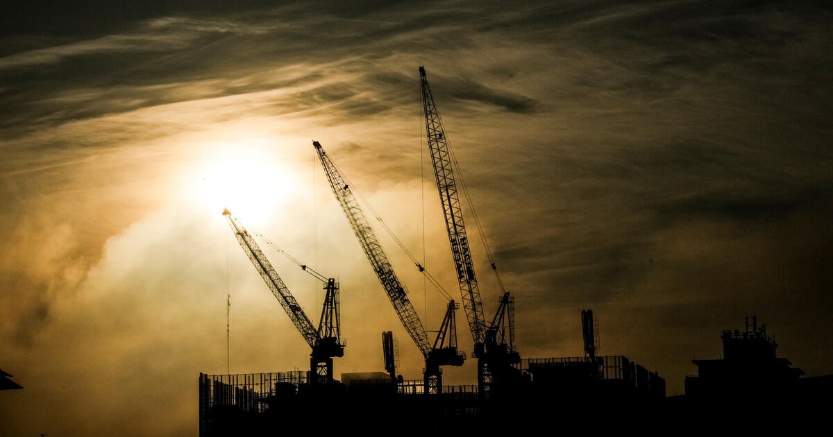 Melbourne construction site cranes silhouetted_Digital - SEOSocialEditorial image