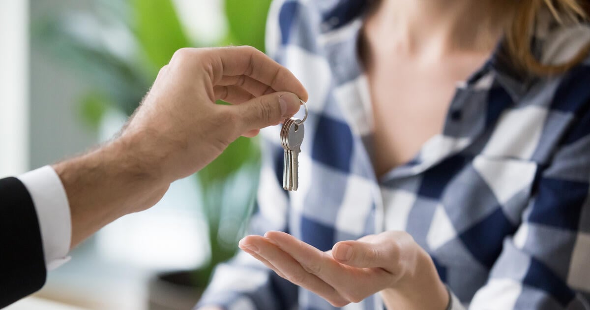 Handing over of keys to property