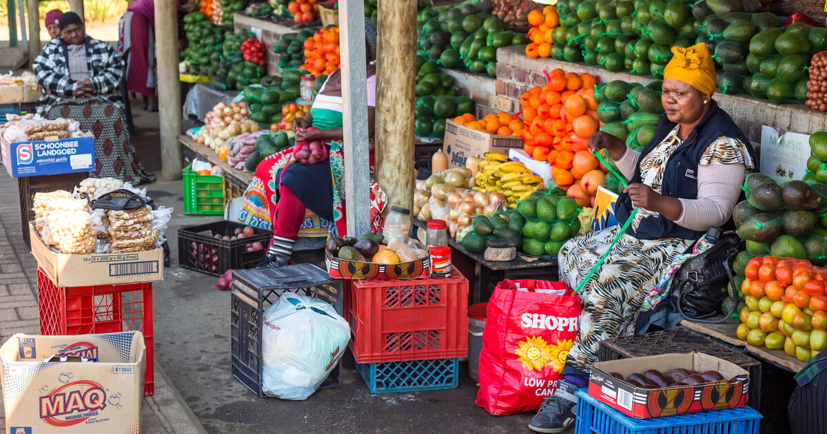 African street food market 