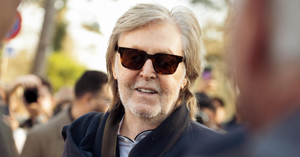 Paul McCartney in Paris