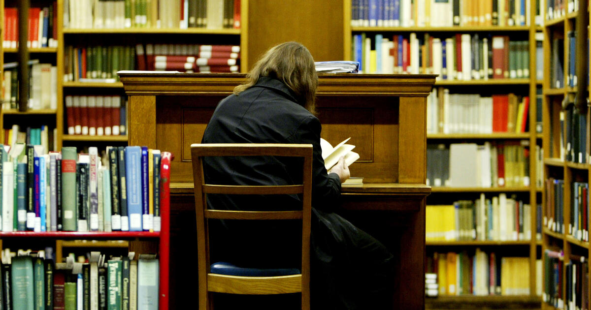 OfS shifts registration responsibility to universities in regulation push