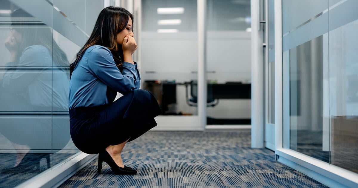 Woman stressed at work_Digital - Website - Standard ImageCard