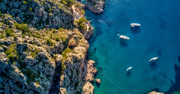 mallorca bay view ferries sea seo