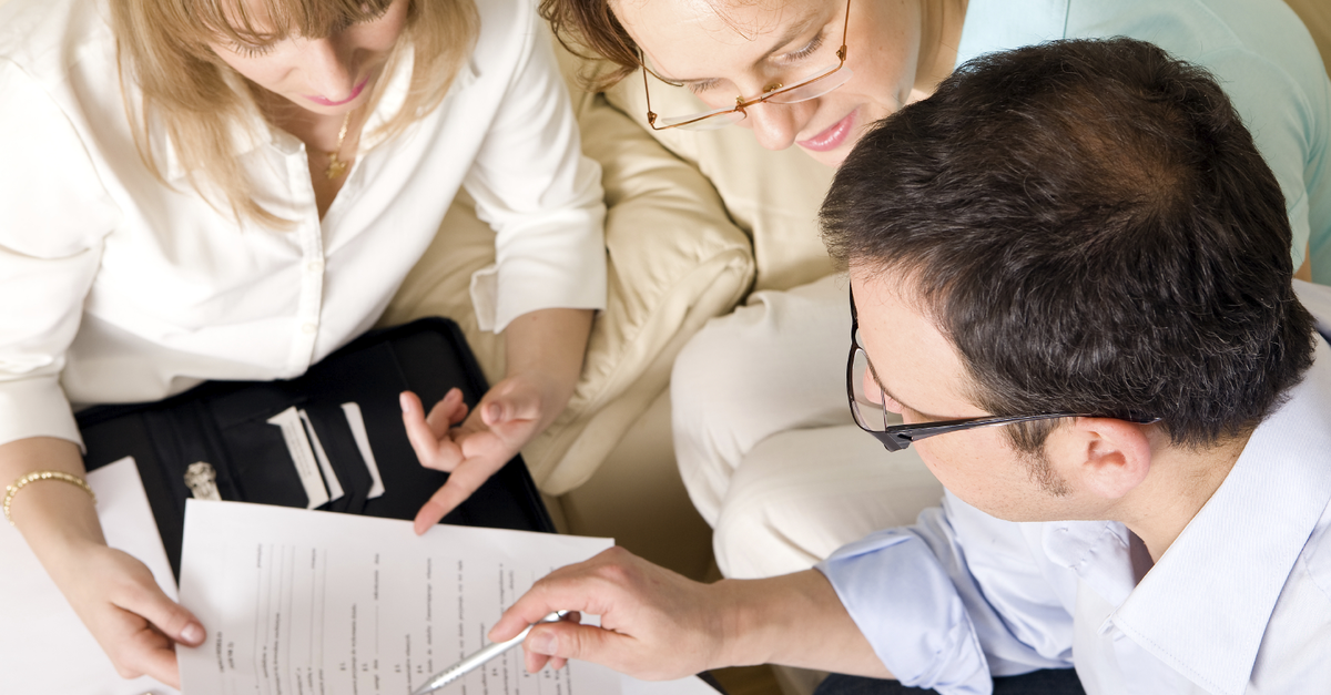 Signing agreement gender pay gap age gap